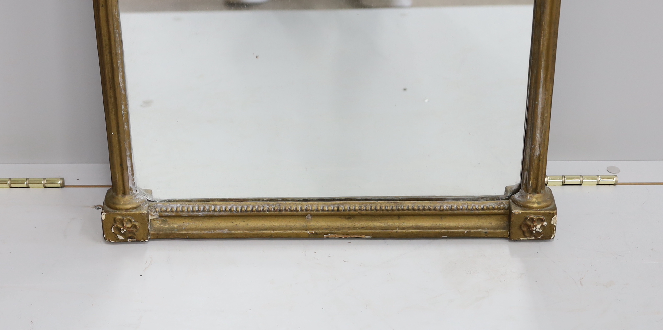 A Regency giltwood pier glass, width 52cm, height 84cm